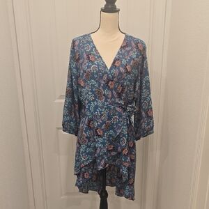 Floral Wrap High Low Top